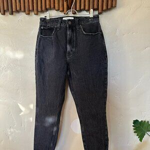 Curve Love High Rise Mom Jean | 27 4R